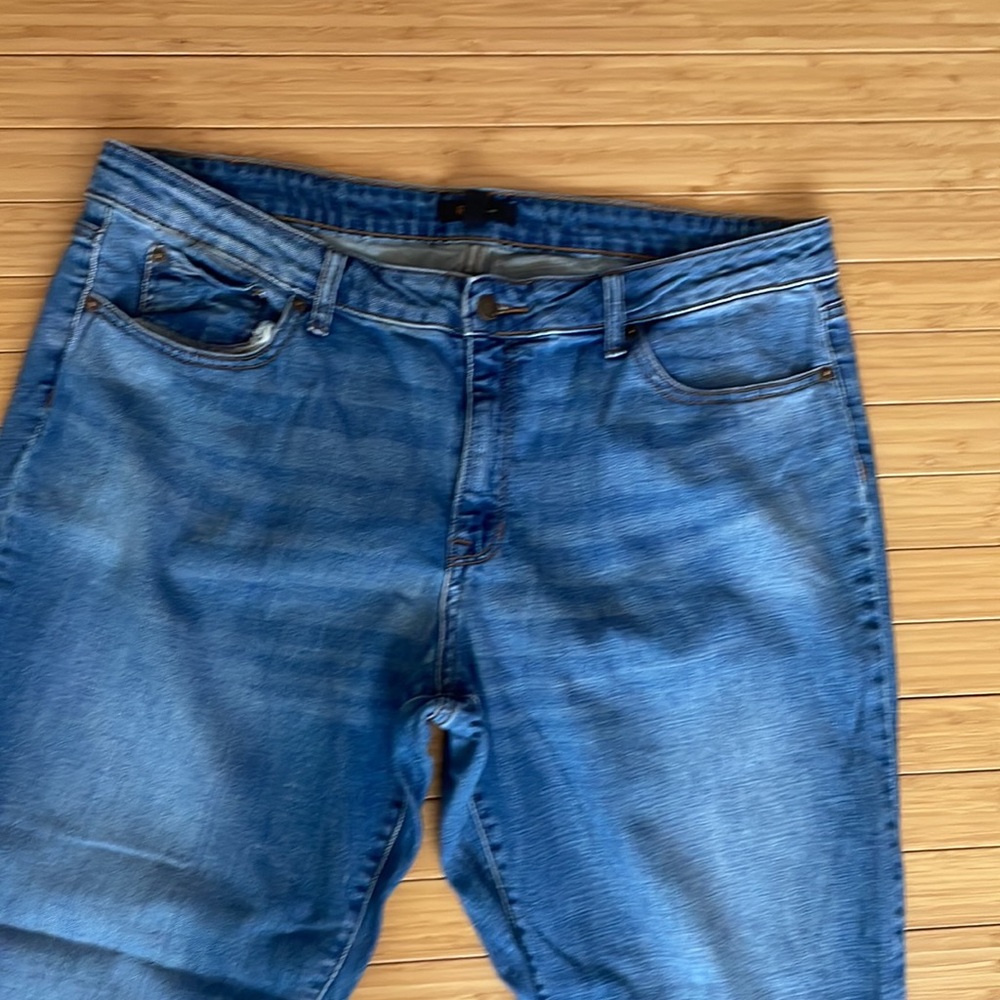 Frye Women’s Plus Size Jeans - Picture 2 of 6